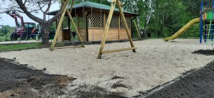 Modernizacja placu zabaw w CHoszczówce Stojeckie4